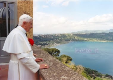 papa ratzinger castel gandolfo